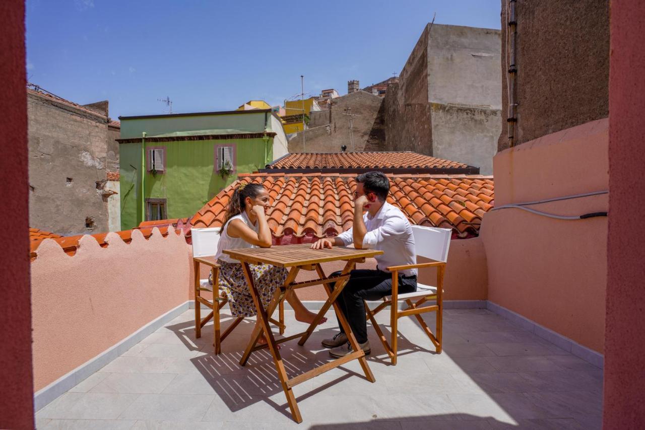 Casa Mirto 호텔 보사 외부 사진
